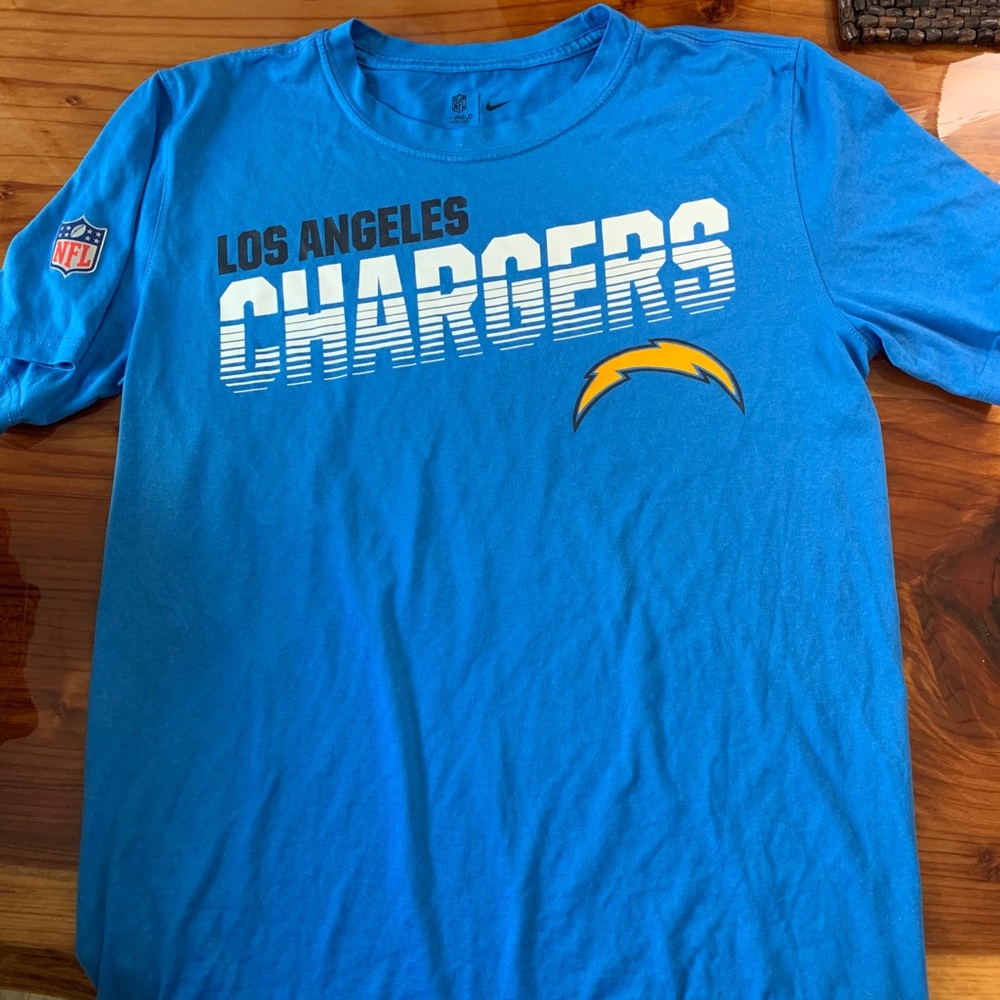 Chargers T-shirt size small